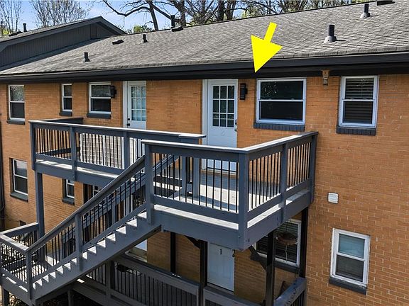 3rd image of 1010 Scott Blvd APT A2