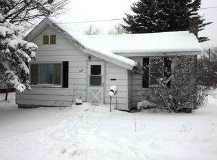812 Vulcan St, Newberry, MI 49868