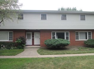 330 Northway Park Rd APT 1, Machesney Park, IL 61115