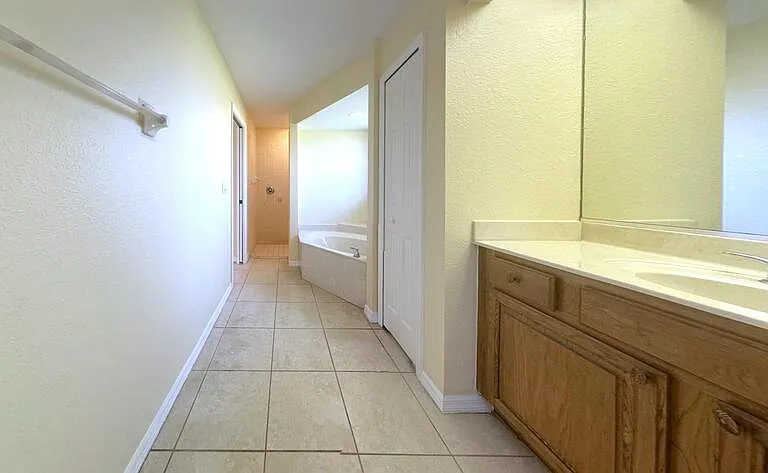 95 White Marsh Ln — Photo 25