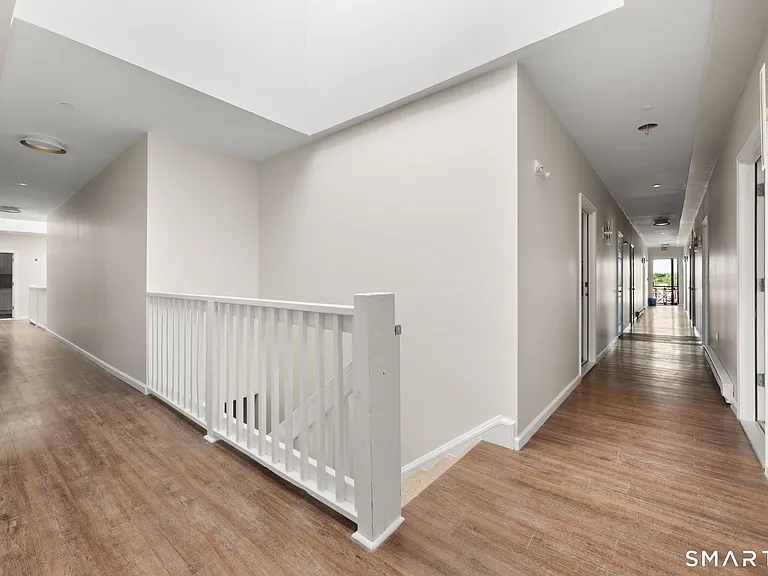 27 Main St #6 — Photo 6