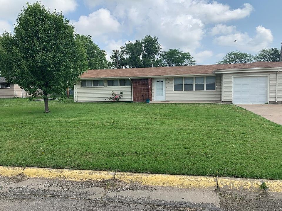 1st image of 107 Hays Ct
