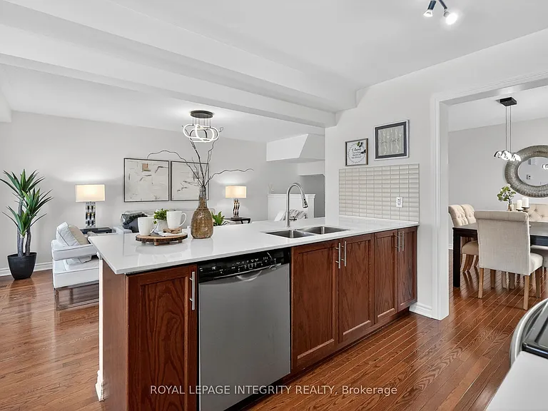 2619 Baynes Sound Way — Photo 22