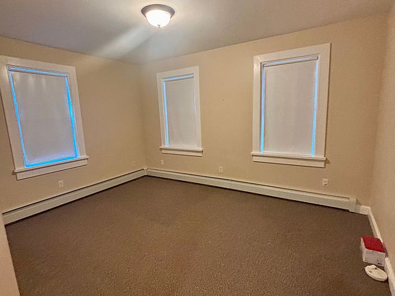 5th image of 267 Wood St #1