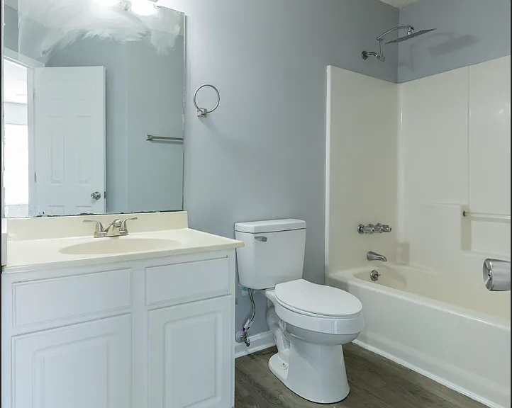 120 Harbison Dr — Photo 11