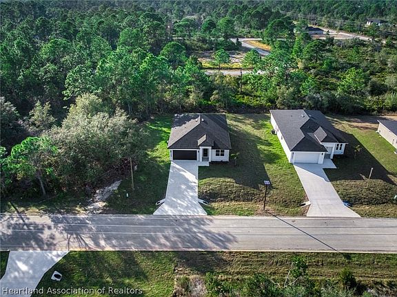 3rd image of 5225 Cortez Blvd
