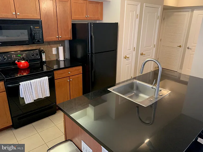 631 D St NW #534 — Photo 4