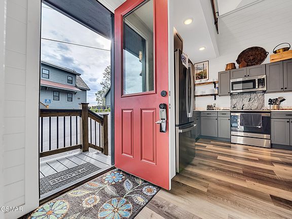 5th image of 1366 Haven Ln