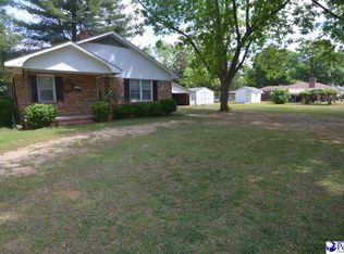 928 Sparrow Ave, Hartsville, SC 29550