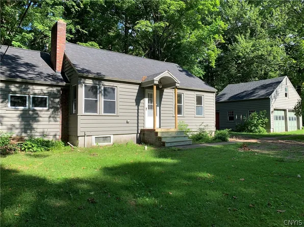 33 Clay St, Cleveland, NY 13042