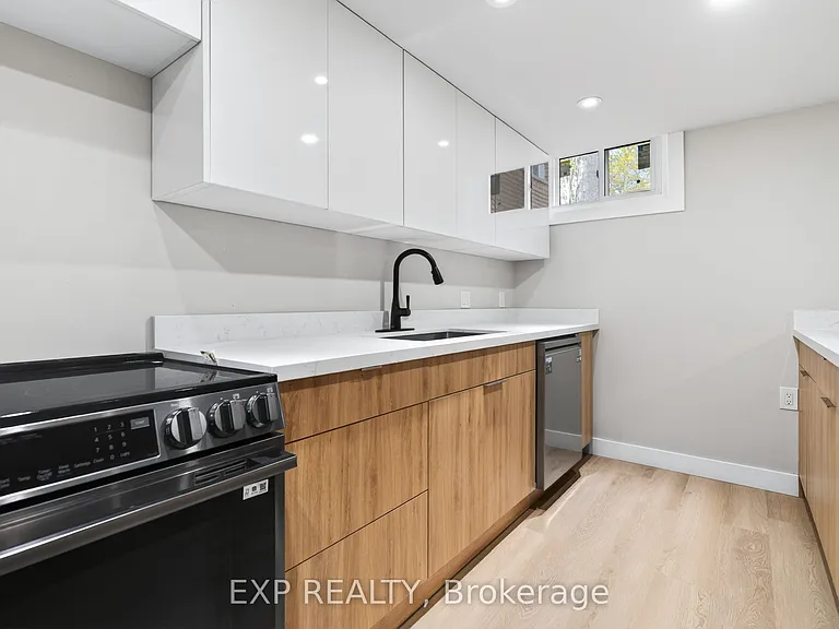 263 Anne St N #3 — Photo 3