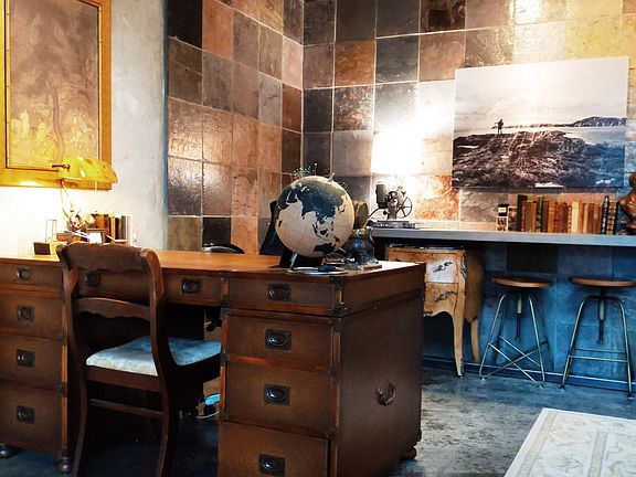 Downstairs entryway office