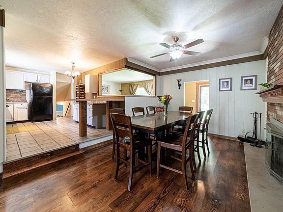 5th image of 59858 Pine Crest Dr