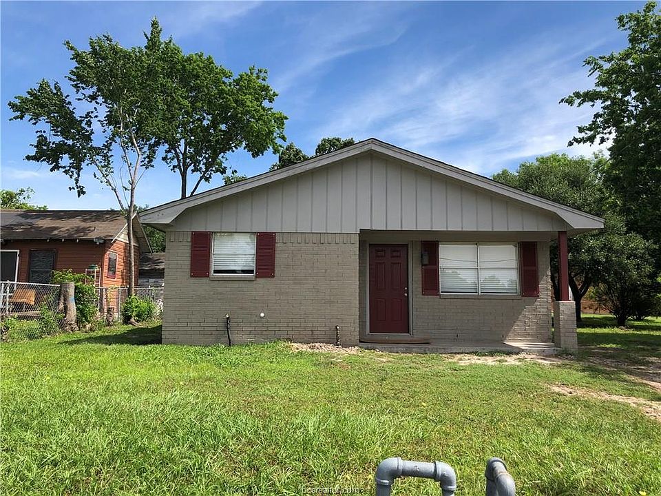 1st image of 606 W Martin Luther King Jr St