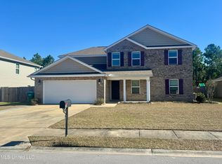 49 Whisperwood Ln, Ocean Springs, MS 39564