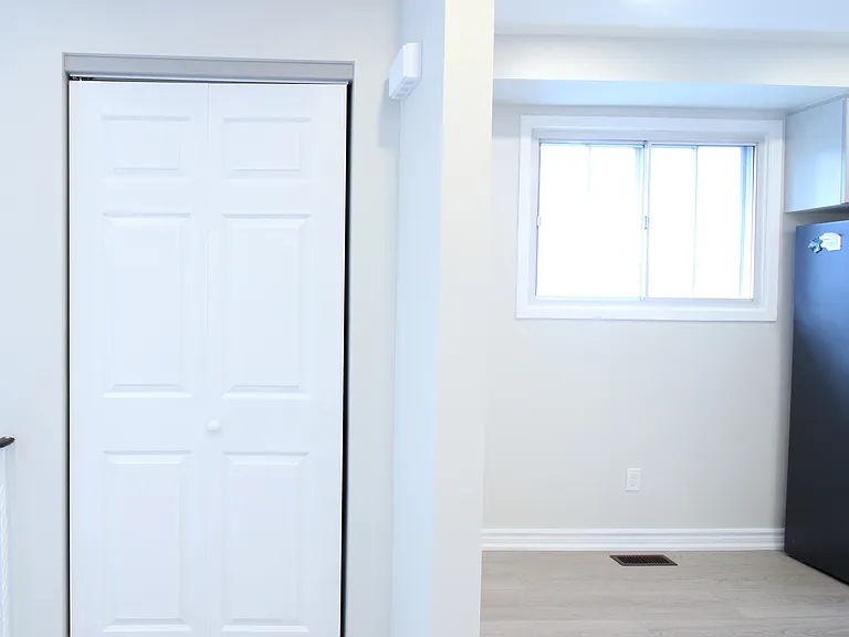 117 Pindar Cres #MAIN FLOOR — Photo 13