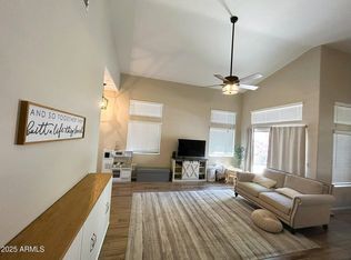 9060 W Maui Ln, Peoria, AZ 85381