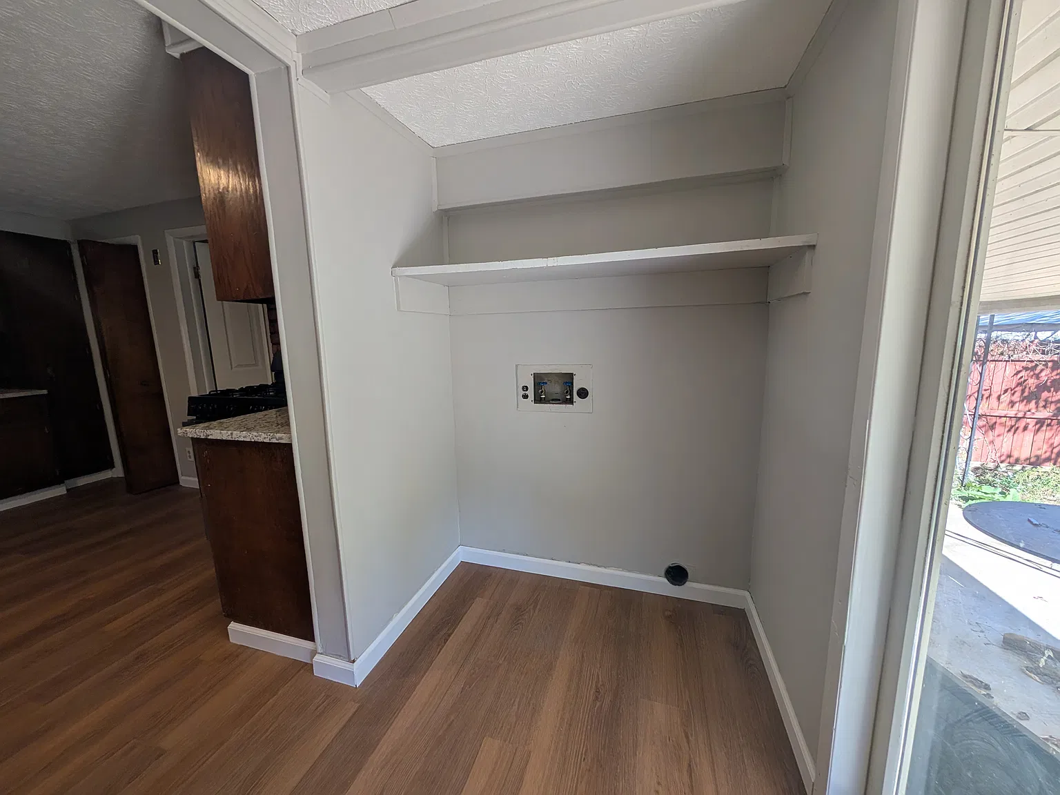 5 bed, 1.5 bath, 1220 sqft, $1,650 — Photo 4
