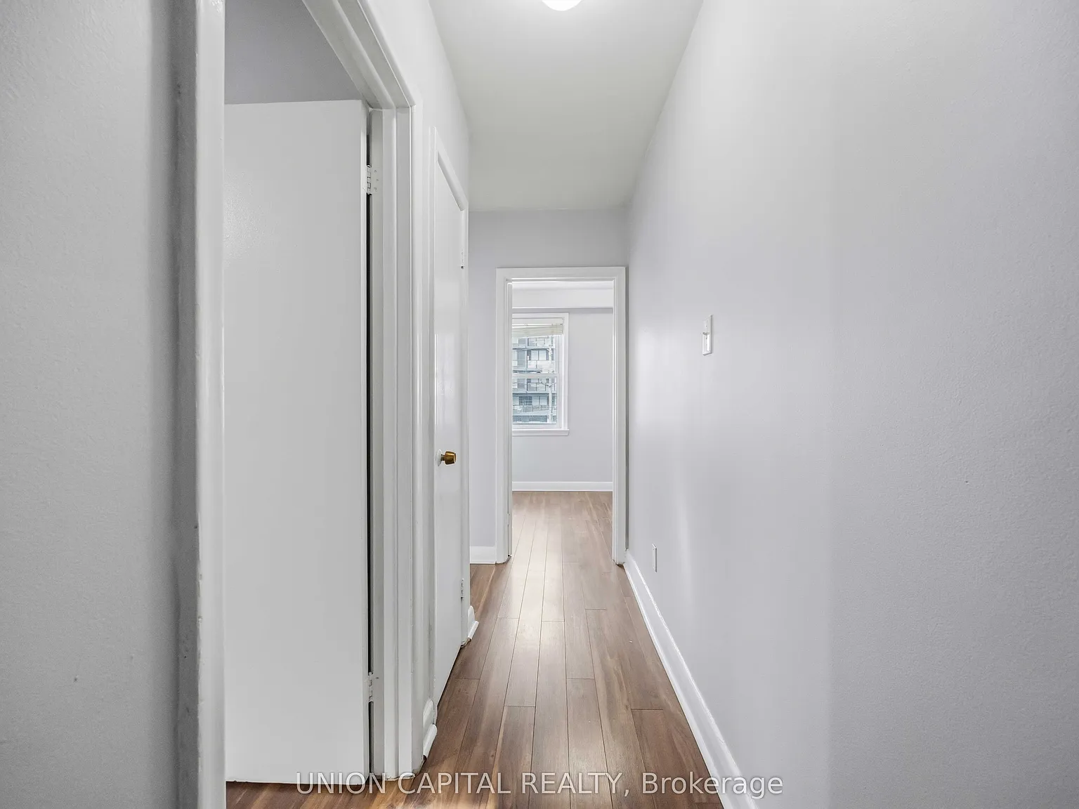 3 bed, $2,225 — Photo 3