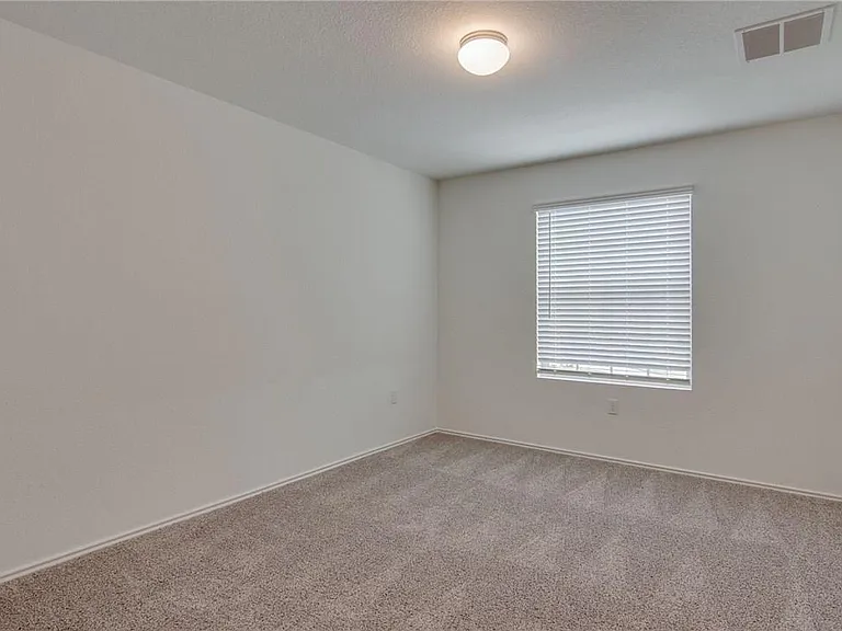 6721 Hartlage St — Photo 22