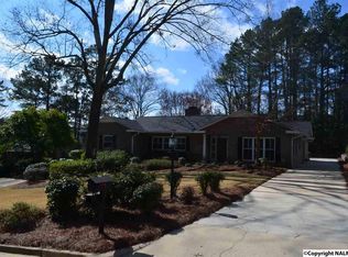 202 Forrestine Cir, Gadsden, AL 35901