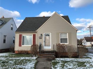 6002 Snow Rd, Parma, OH 44129