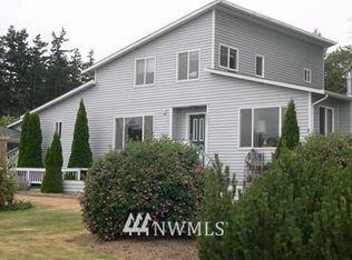 503 Snomont St, Coupeville, WA 98239