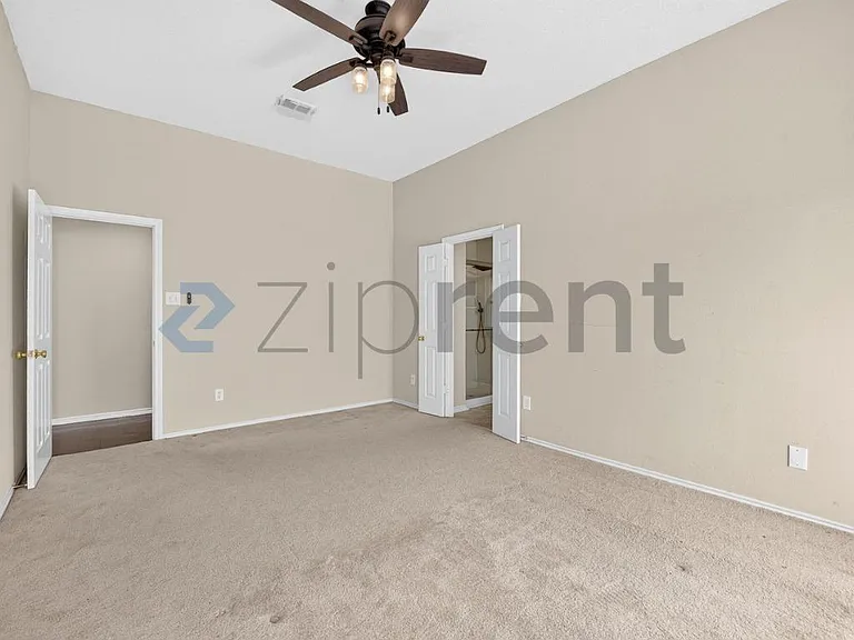 5412 Blue Water Lake Dr — Photo 19