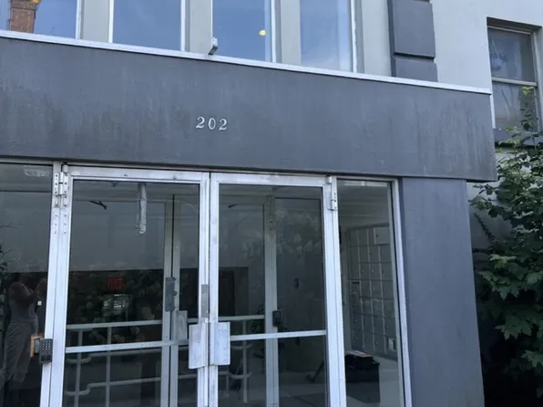 202 Main St APT 205, Port Jefferson, NY 11777