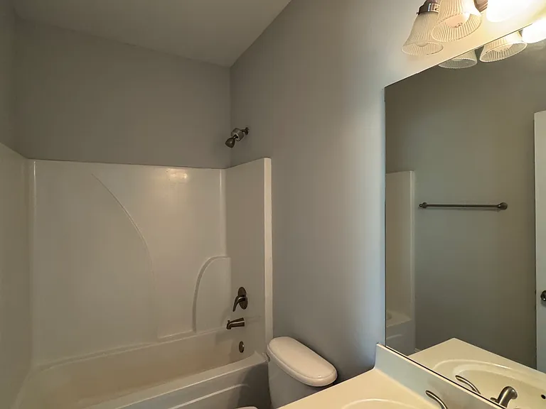 2860 Evan Manor Ln — Photo 8