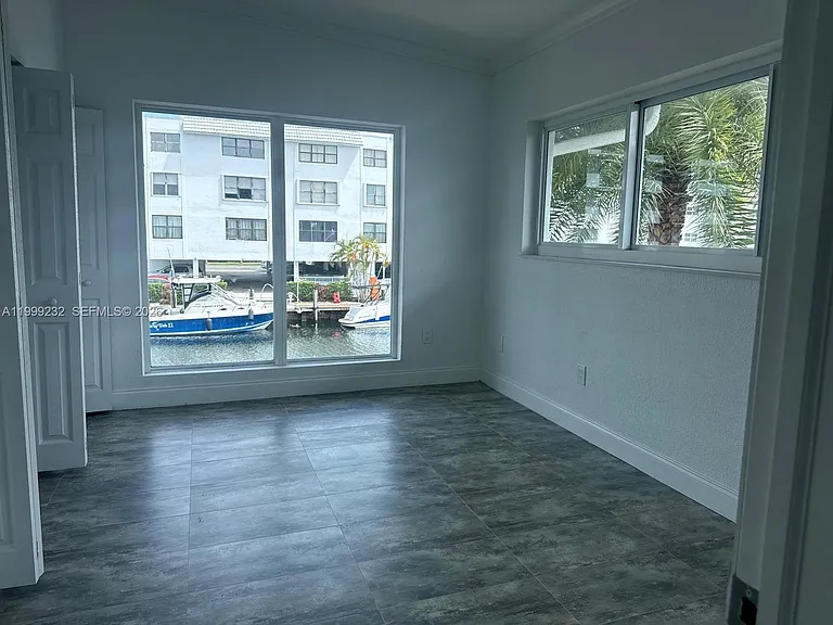 3681 NE 170th St #4 — Photo 30