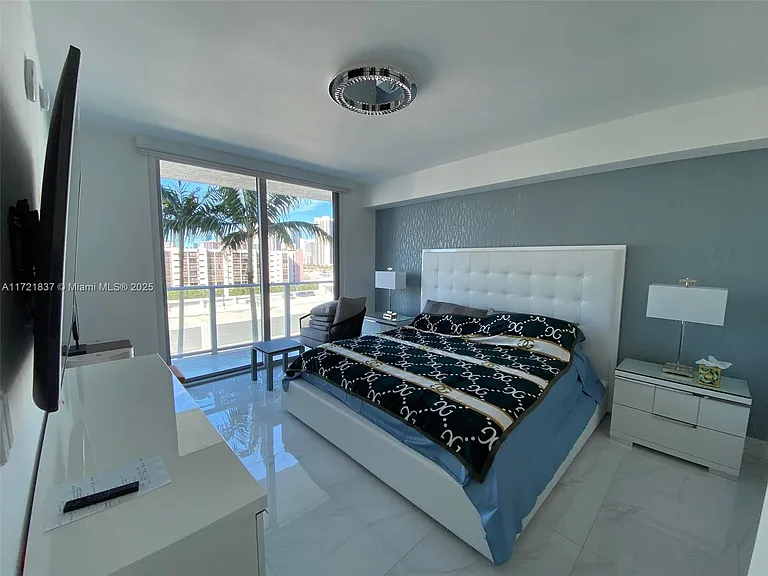 300 Sunny Isles Blvd #4-703 — Photo 8