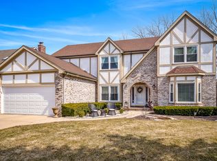 333 N Pondview Dr, Palatine, IL