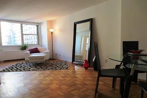 Sold by Citi Habitats | media 3