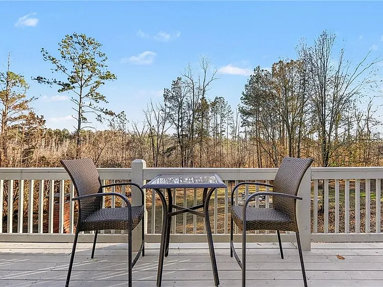 241 Nacoochee Dr — Photo 39