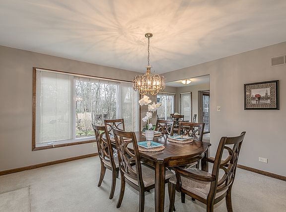 4th image of 2905 Hickory Ct