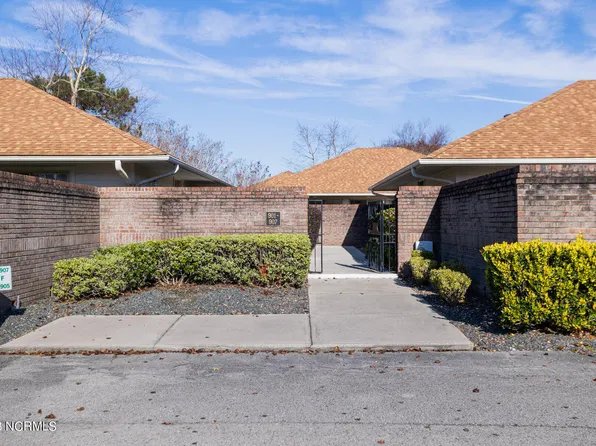 907 Summerlin Falls Court, Wilmington, NC 28412