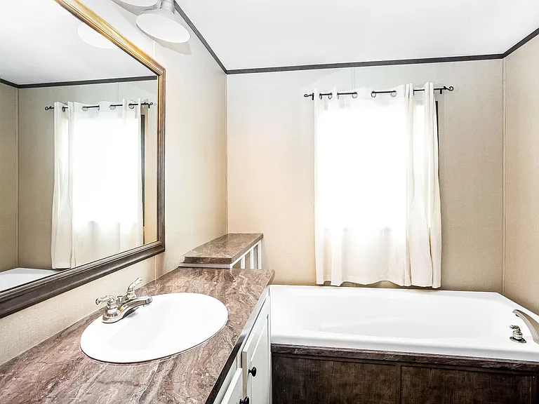 106 Barkley Ln — Photo 8