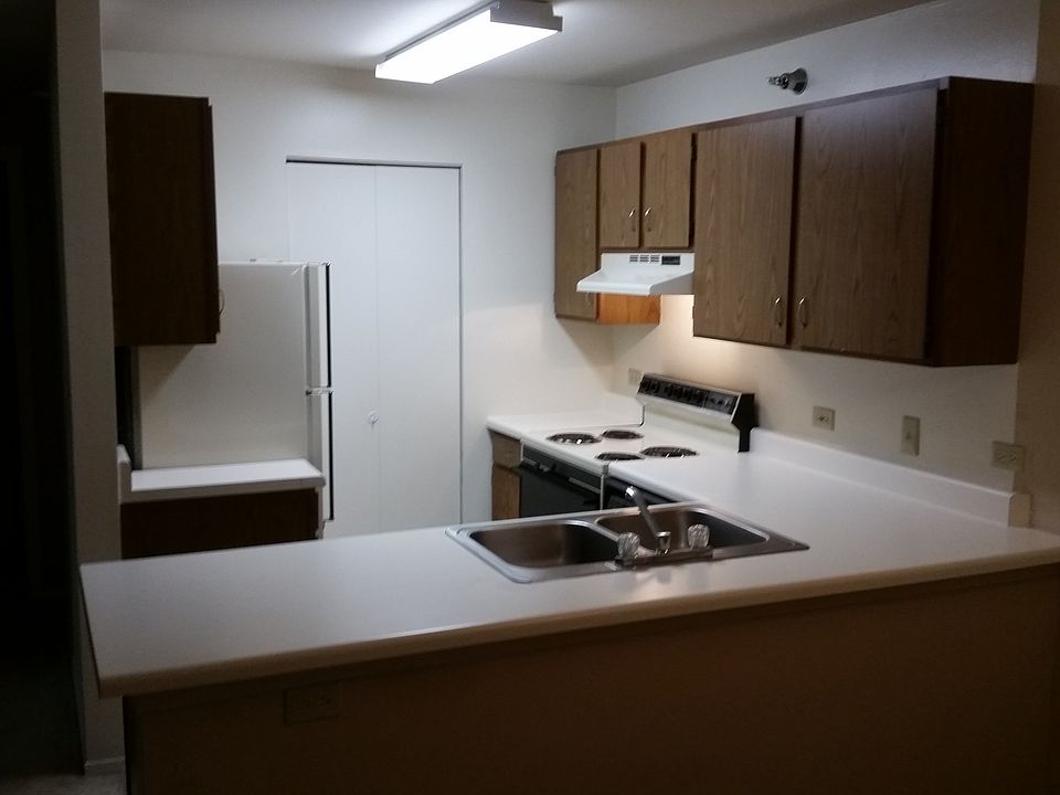 1st image of 355 N Oakhurst Dr APT 26