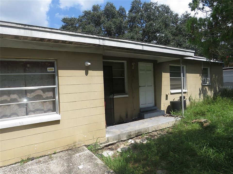 1st image of 4208 N SANDALWOOD CIRCLE