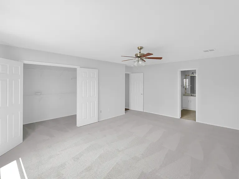 2905 Frontier Ln — Photo 11