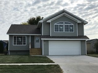 1465 Terrapin Dr, Iowa City, IA