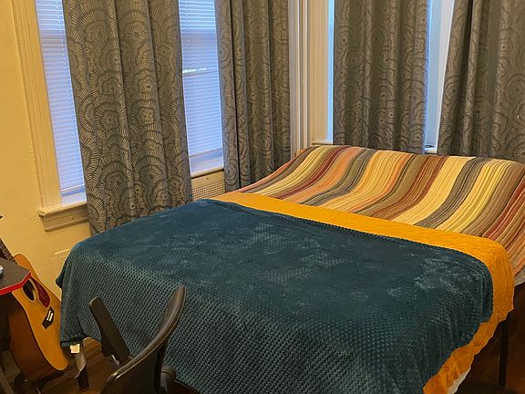 4th image of 1659 Barnes Ave #2
