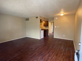 514 South Bois D Arc Avenue - 8, 8