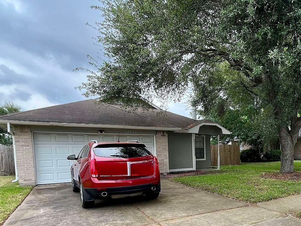 1st image of 10711 Garden Place Dr