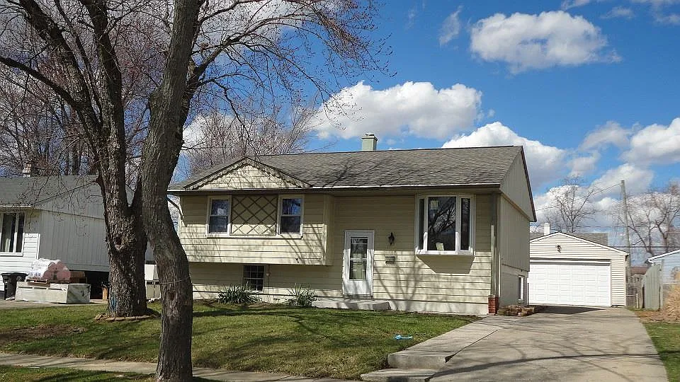 1139 Cinnamon Rd photo 1