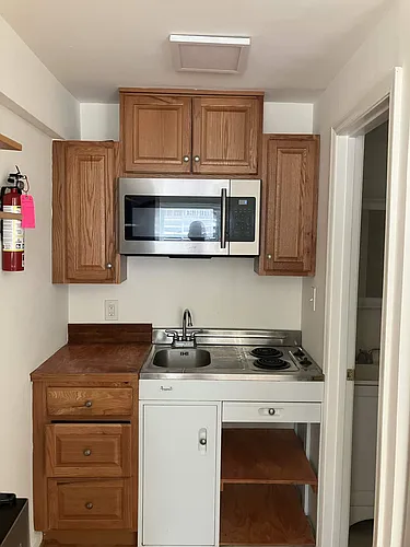 1807 Biltmore St NW #1A Photo 1