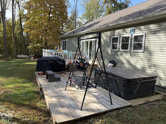 4th image of 4622 W Fall Creek Rd