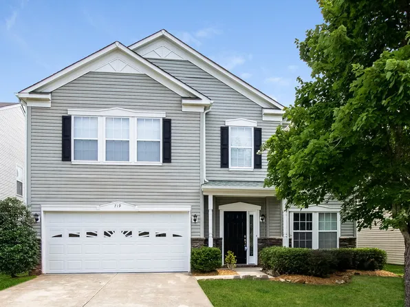 719 Capstone Ave, Concord, NC 28025