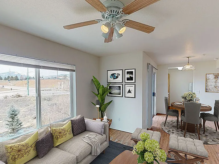 Skyline Apartments — Photo 27